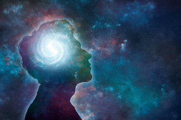 是政治的核心一切政治活动都是围绕着这一核心展开和进行的