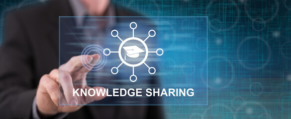 是政治的核心一切政治活动都是围绕着这一核心展开和进行的