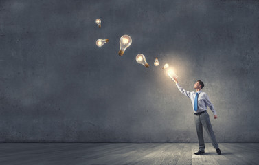 丝绸之路起源于哪一个朝代,它的作用是什么-