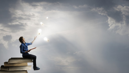 丝绸之路起源于哪一个朝代,它的作用是什么-